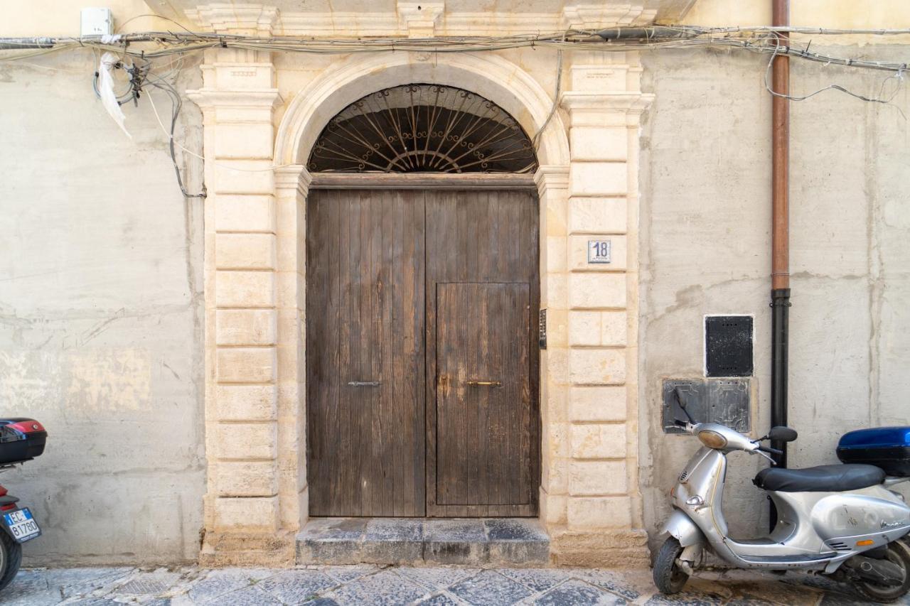 Lovely Studio In The Historic Center Of Ortigia Syracuse Exterior photo